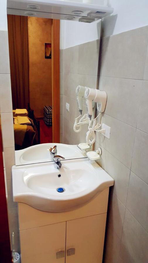 Rome Napoleone Rooms Экстерьер фото